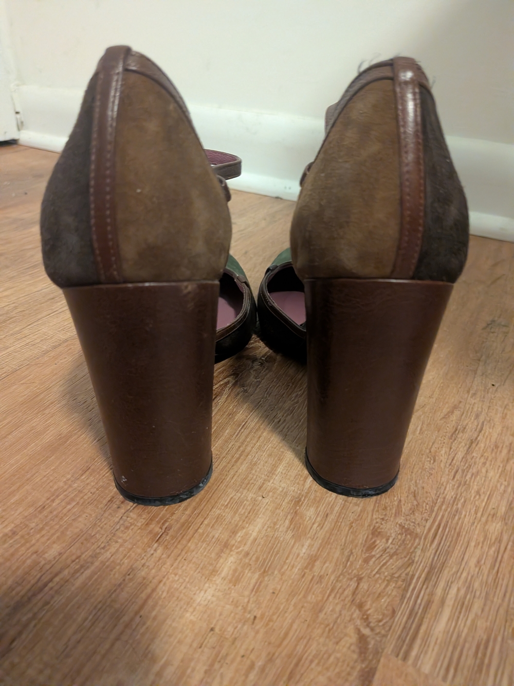 Charles David Collection Green Brown Suede Leather Mary Jane Heels 7B - Picture 5 of 8